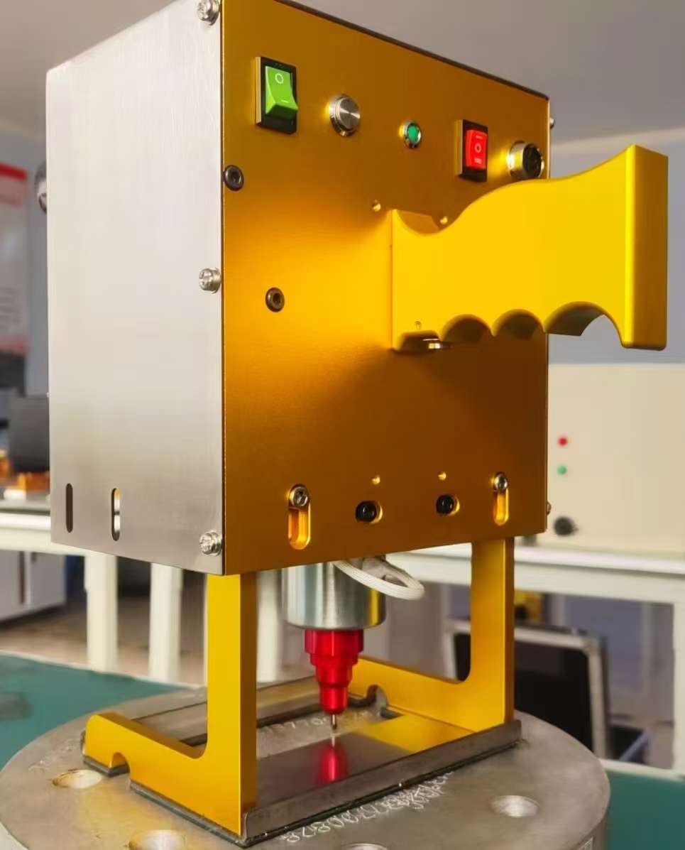 हँडहेल्ड इलेक्ट्रिक खोदकाम मशीन, स्टील ट्यूबवर धातूचे खोदकाम मशीन